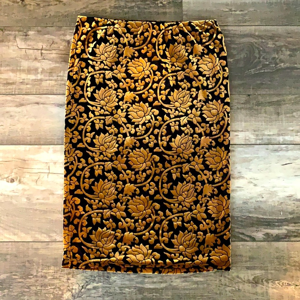 Gold velvet